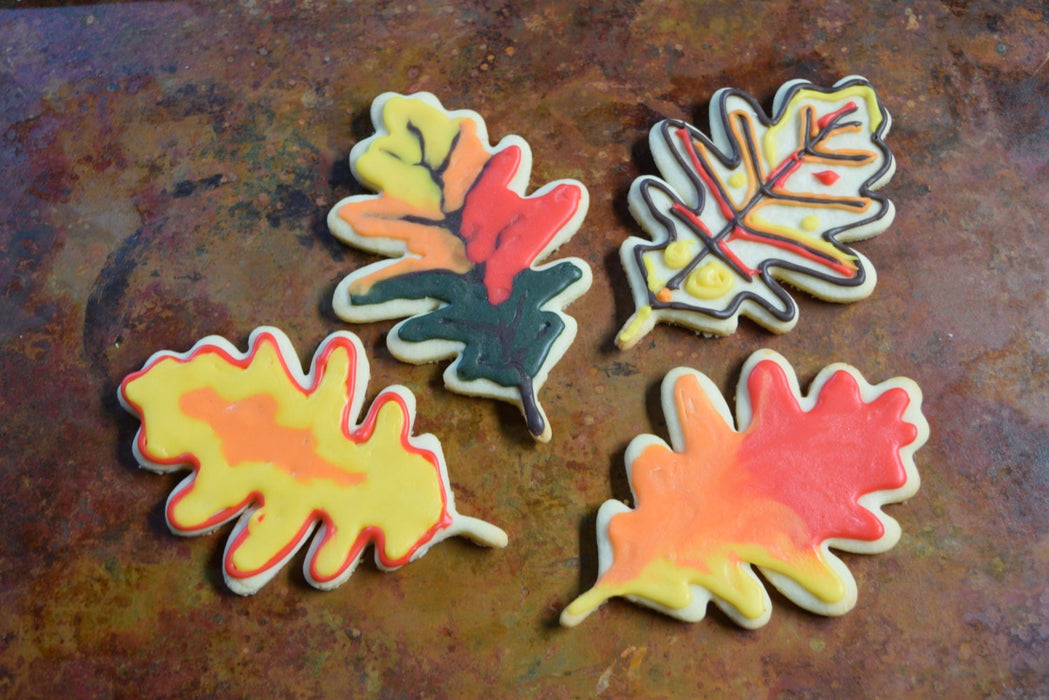 Copper Oak Leaf Cookie Cutter - Nature Design (5 x 3.25 inches) - Made in USA