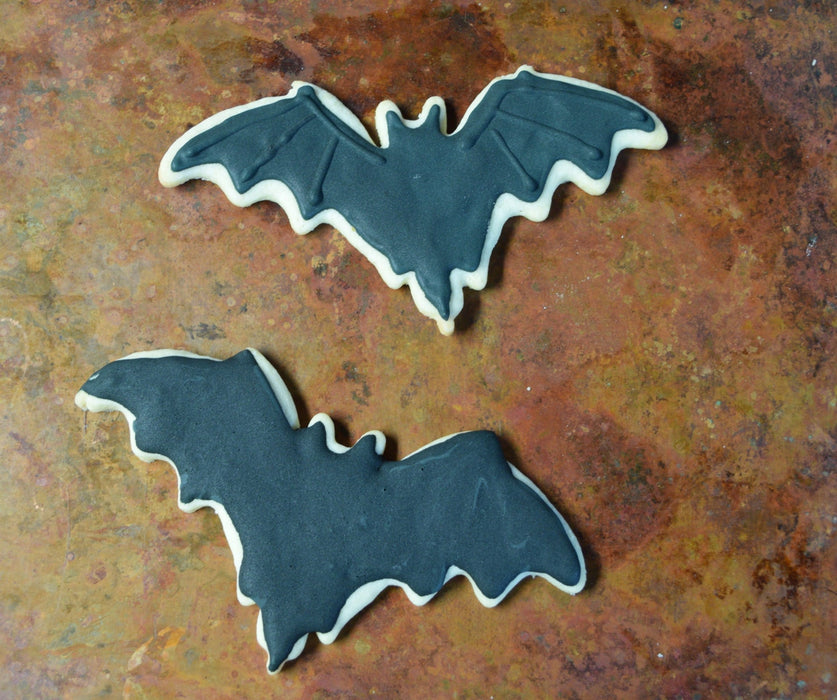 Copper Bat Cookie Cutter - Halloween Design (6 x 3.5 inches) - Made in USA