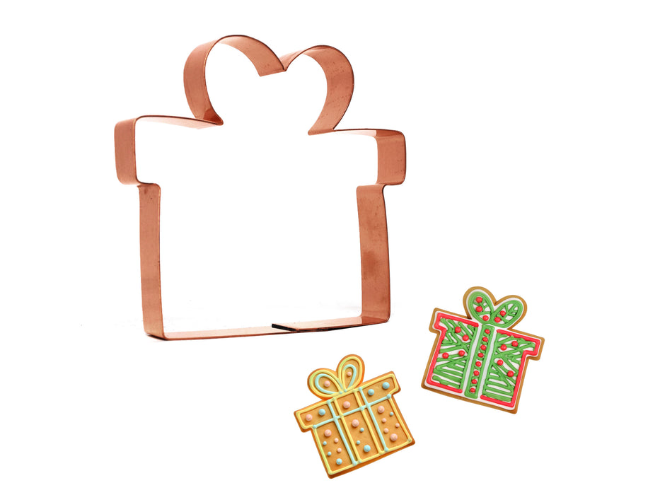 Simple Gift Box with Bow Cookie Cutter 4.25 X 4 inches