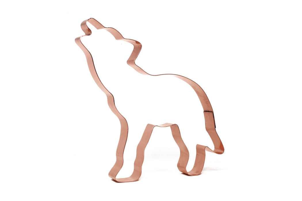 Large Howling Timber Wolf Copper Cookie Cutter, 5.5 x 6 inches